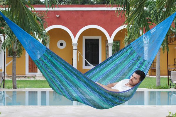 Queen Size Cotton Hammock in Caribe - Image 2